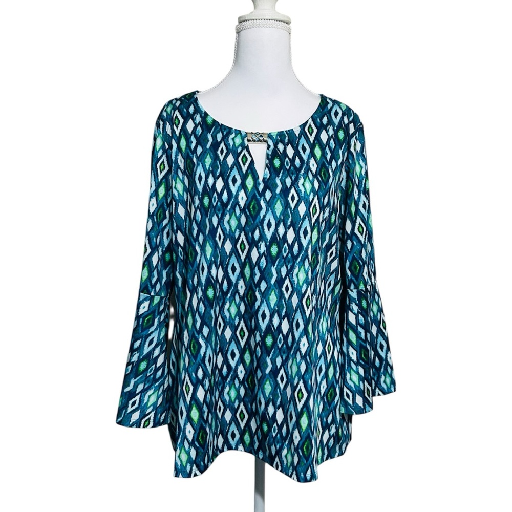 Zac & Rachel Teal and Blue Geometric Keyhole Bell Sleeve Tunic